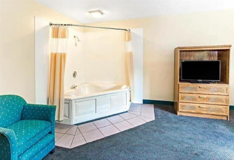 Super 8 By Wyndham Villa Rica Kültér fotó